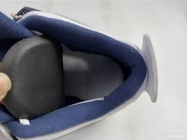 Kicked Out Shoe Store 314254-107 Columbia Retro 4 Jordan (2015) 0503